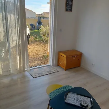 20 M2 Avec Piscine Et Terrasse شقة *
