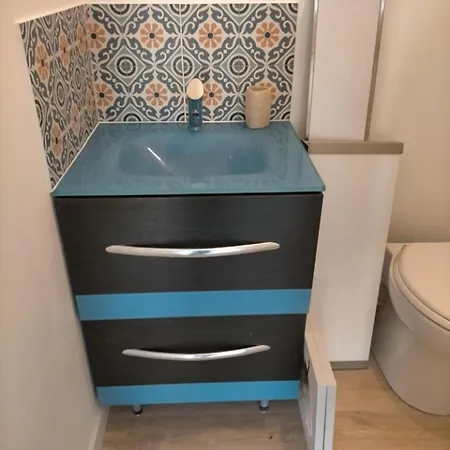 20 M2 Avec Piscine Et Terrasse شقة Péret